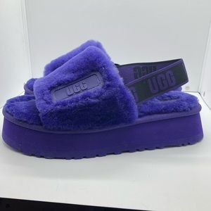 UGG “Disco Slides”  SZ 9 - NWT!